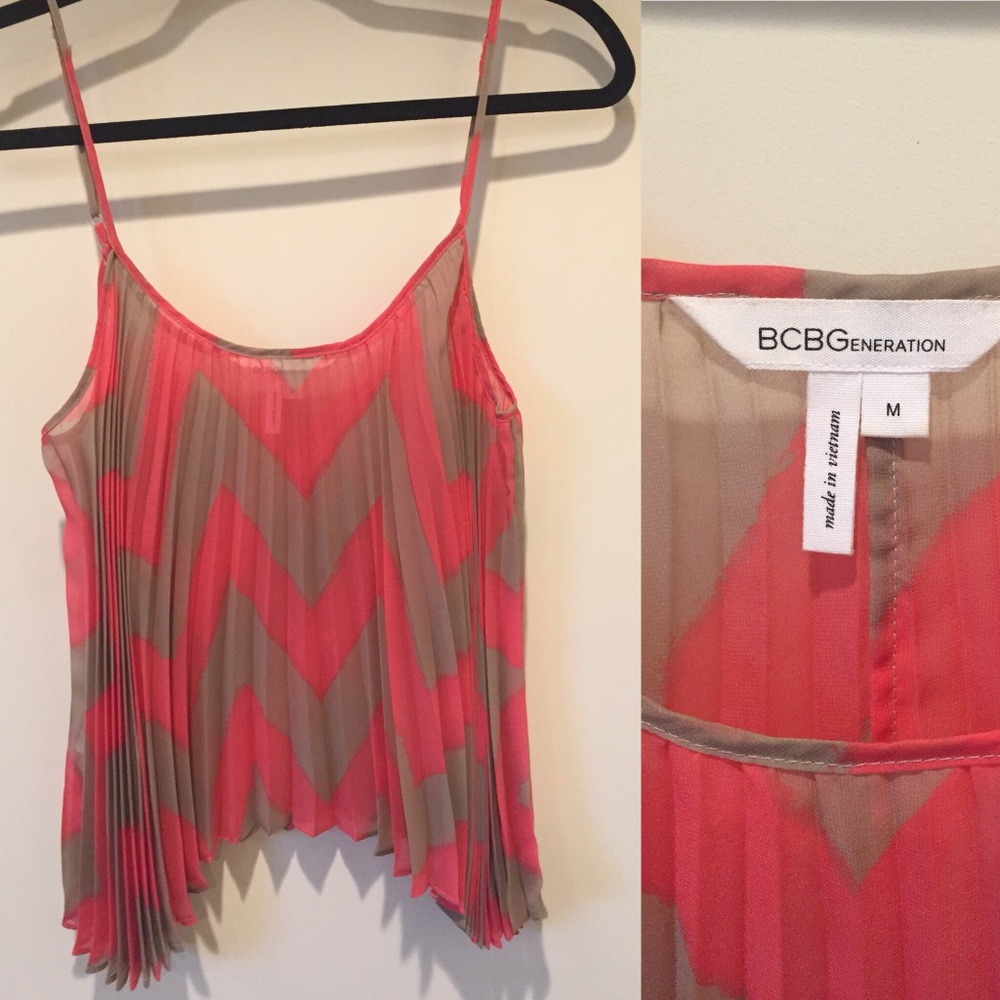 SALE‼️ BCBGeneration pleated tank top